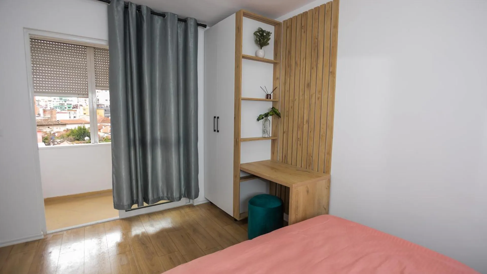 Sunny Stay Tirana Center Apartment